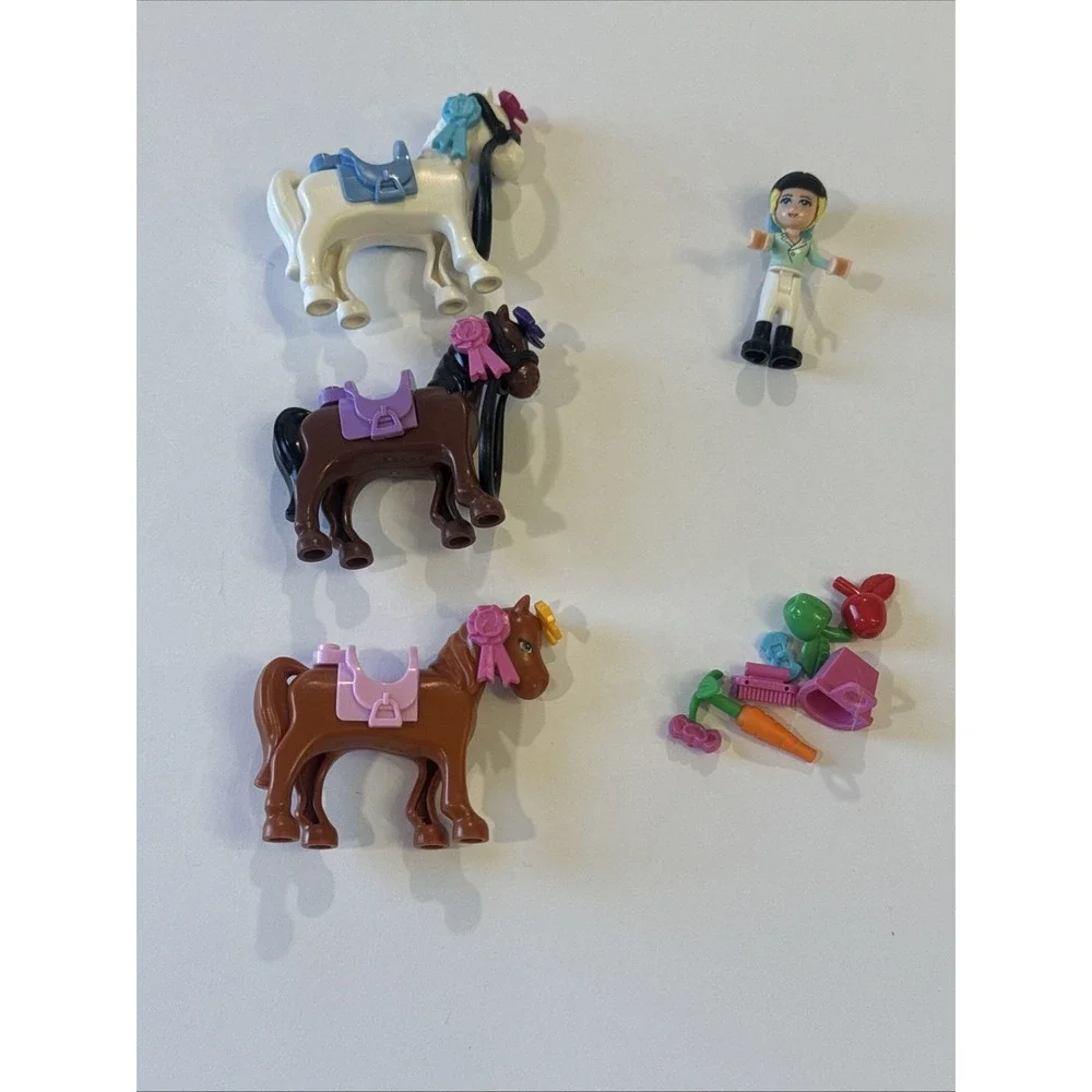 Lego Friends Horse Lot Mini Fig Bridle Saddle Carrot Bow Ribbons